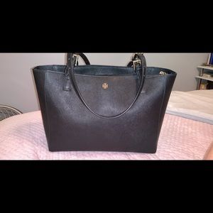 Like new Tory Burch purse